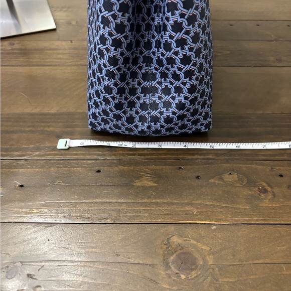 Kate Spade Black and White Tote Bag - Picture 9 of 10